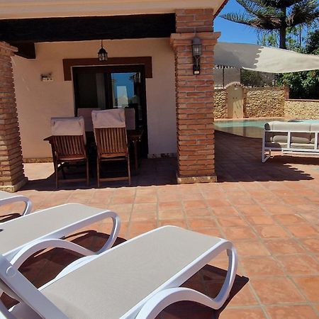 Villa Deluxe Nerja Silhouse Bagian luar foto