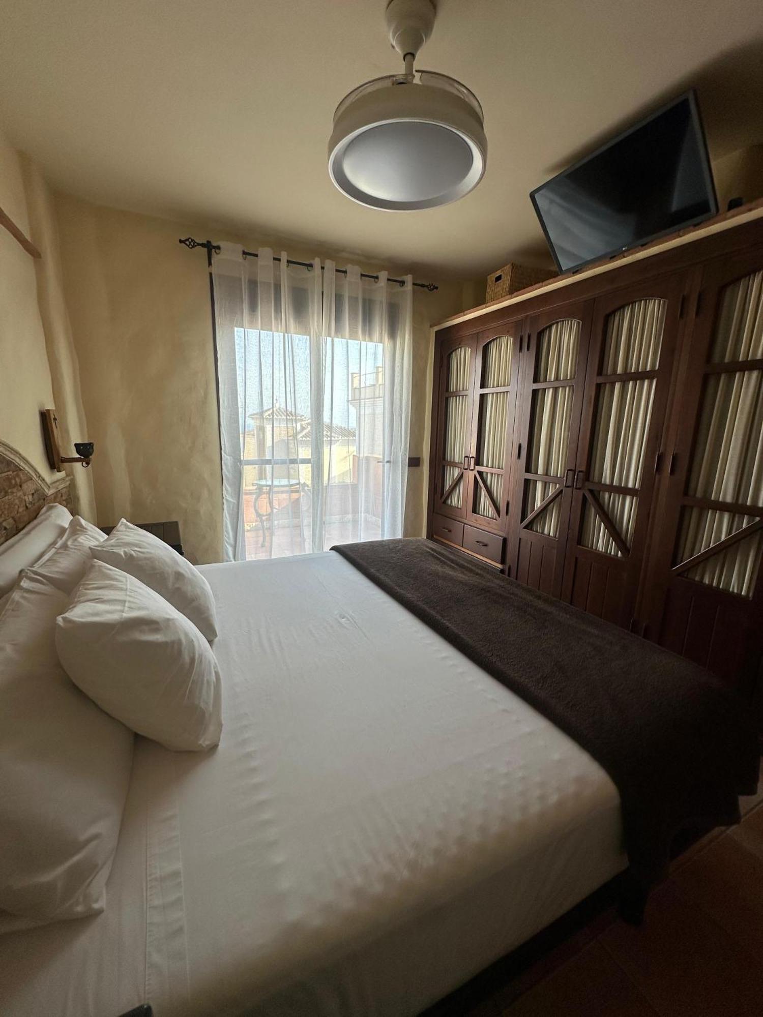 Villa Deluxe Nerja Silhouse Bagian luar foto